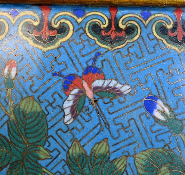 Ferdinand BARBEDIENNE – Cache-pot japonisant en bronze doré et émaux cloisonnés Ferdinand BARBEDIENNE – Cache-pot japonisant en bronze doré et émaux cloisonnés-14