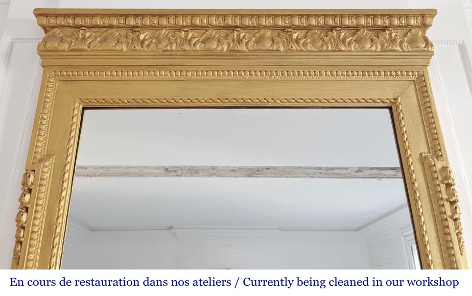 Trumeau de style Louis XVI rehaussé de peinture dorée Trumeau de style Louis XVI rehaussé de peinture dorée-1