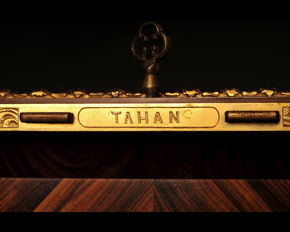 Maison TAHAN et Julien-Nicolas RIVART (1802-1867) - Coffret à parfums à décor de marqueterie de porcelaine Maison TAHAN et Julien-Nicolas RIVART (1802-1867) - Coffret à parfums à décor de marqueterie de porcelaine-3