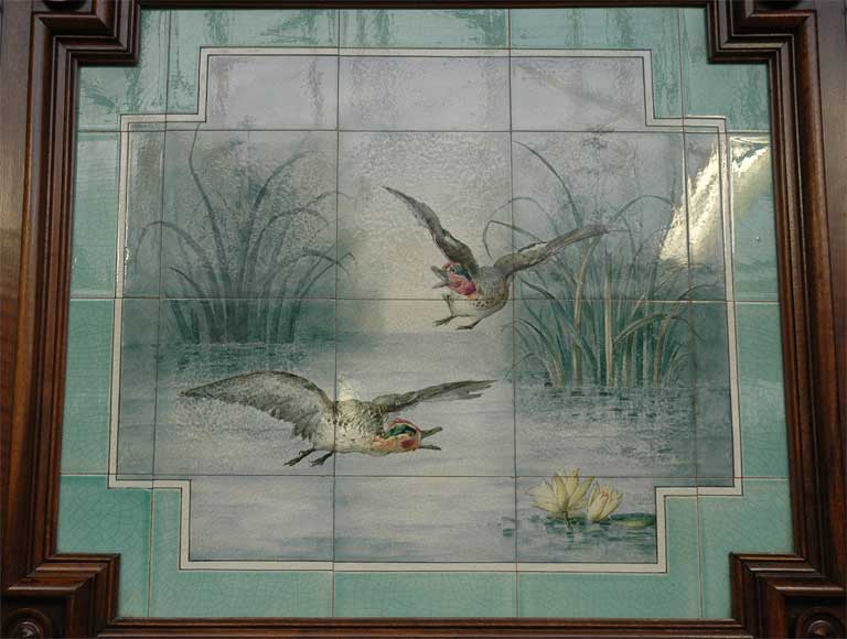 Cheminée ancienne en noyer avec trumeau en faïence Cheminée ancienne en noyer avec trumeau en faïence-1