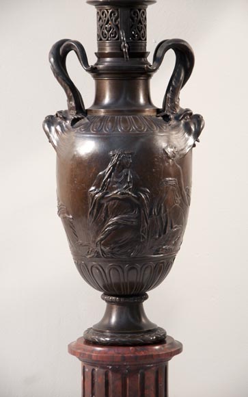 Ferdinand BARBEDIENNE - Paire de lampes Néo-Classiques en bronze à patine brune d'après un modèle de Clodion Ferdinand BARBEDIENNE - Paire de lampes Néo-Classiques en bronze à patine brune d'après un modèle de Clodion-5