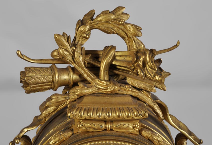 FRÈRES RAINGO (Paris, 1813), Pendule à plaques de porcelaines bleu céleste dans le goût Louis XVI FRÈRES RAINGO (Paris, 1813), Pendule à plaques de porcelaines bleu céleste dans le goût Louis XVI-2