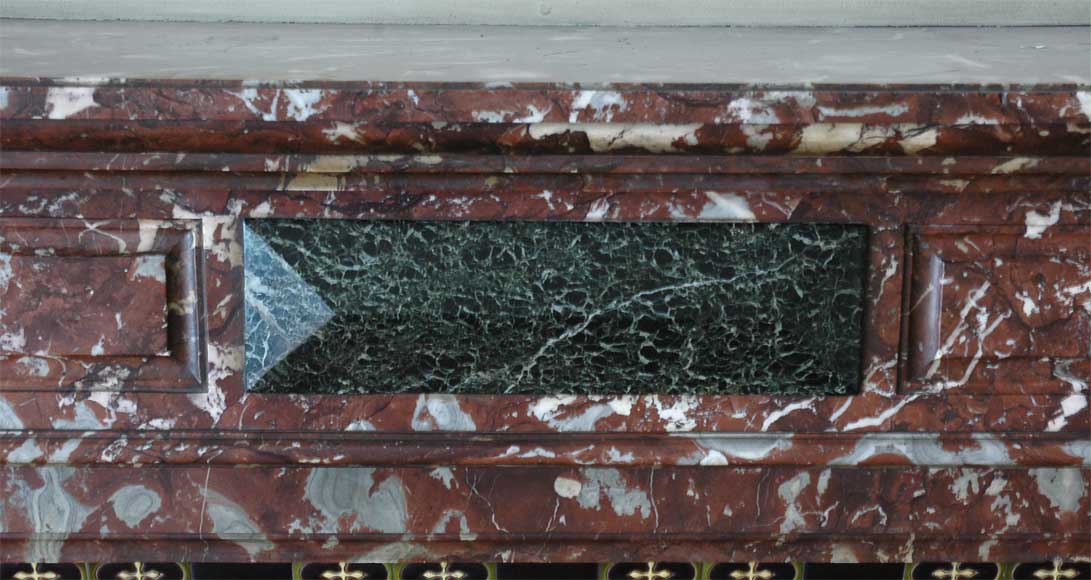 Cheminée ancienne de style Napoléon III en marbre Rouge du Nord Cheminée ancienne de style Napoléon III en marbre Rouge du Nord-1