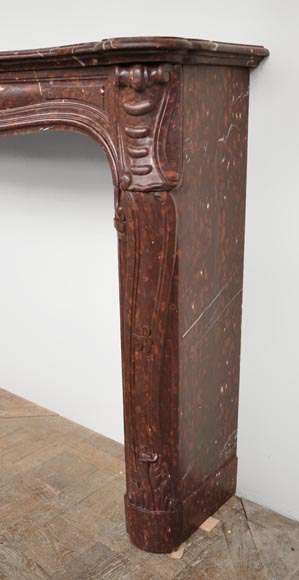 Cheminée ancienne de style Louis XV en marbre Rouge Griotte Cheminée ancienne de style Louis XV en marbre Rouge Griotte-6