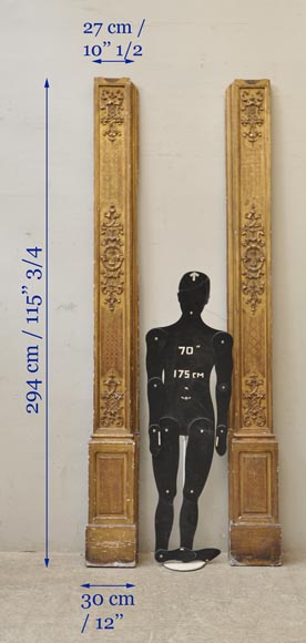 Paire de pilastres en chêne doré du XVIIIè siècle Paire de pilastres en chêne doré du XVIIIè siècle-15