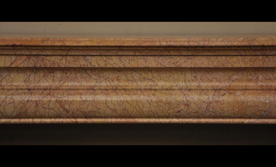 Cheminée ancienne de style Louis XIV en marbre Brocatelle Jaune Cheminée ancienne de style Louis XIV en marbre Brocatelle Jaune-1