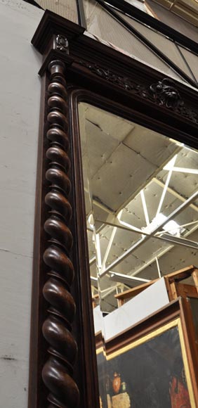 Grande cheminée en chêne de style Louis XIII avec trumeau à miroir Grande cheminée en chêne de style Louis XIII avec trumeau à miroir-5