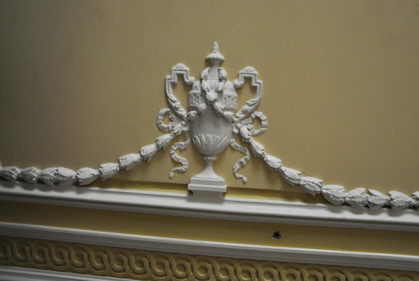 Très belle pièce de boiserie de style Louis XVI provenant de l'Hôtel de Crillon, Paris Très belle pièce de boiserie de style Louis XVI provenant de l'Hôtel de Crillon, Paris-16