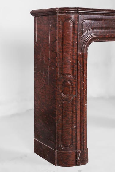 Cheminée ancienne de style Louis XV en marbre Rouge Griotte Cheminée ancienne de style Louis XV en marbre Rouge Griotte-5