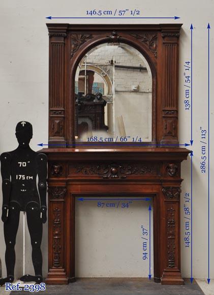 Cheminée de style Neo-Renaissance en bois de noyer sculpté Cheminée de style Neo-Renaissance en bois de noyer sculpté-16