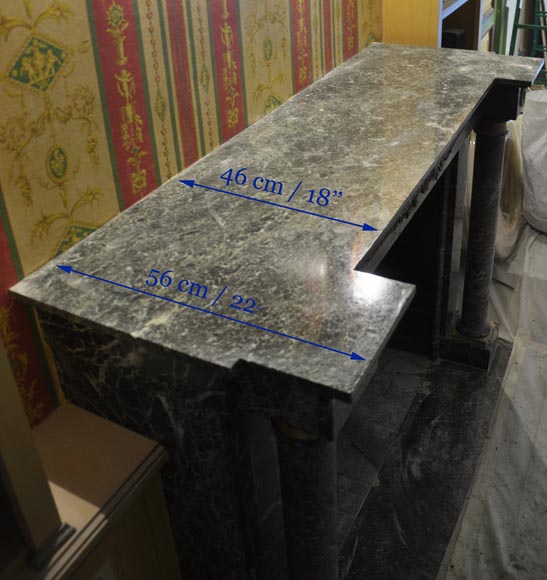 Belle cheminée ancienne de style Empire en marbre Vert de Mer à ornements de bronze Belle cheminée ancienne de style Empire en marbre Vert de Mer à ornements de bronze-10