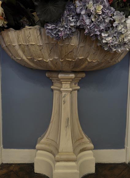 Belle fontaine d'intérieur avec son panneau de boiserie et toile peinte d'une nature morte Belle fontaine d'intérieur avec son panneau de boiserie et toile peinte d'une nature morte-3