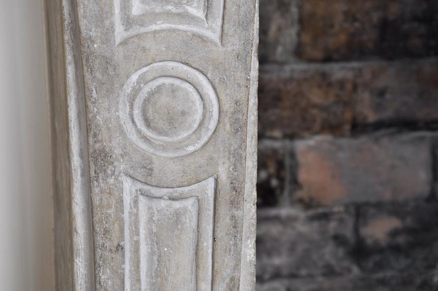 Bel élément de boiserie de style Louis XV avec cheminée en pierre du XVIIIè siècle Bel élément de boiserie de style Louis XV avec cheminée en pierre du XVIIIè siècle-16