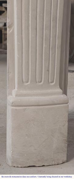 Cheminée de style Louis XV en pierre Cheminée de style Louis XV en pierre-7