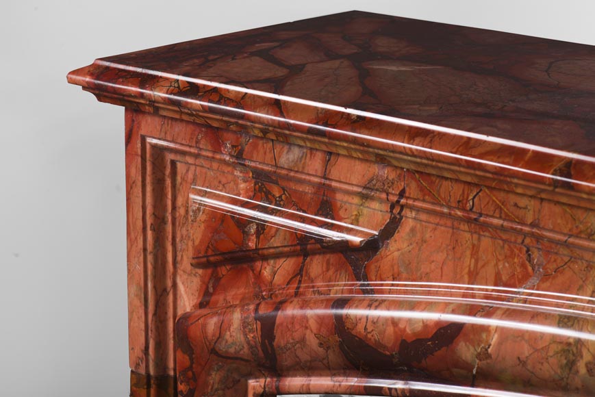 Cheminée ancienne de style Louis XIV à boudin en Brèche Sanguine d'Algérie Cheminée ancienne de style Louis XIV à boudin en Brèche Sanguine d'Algérie-4