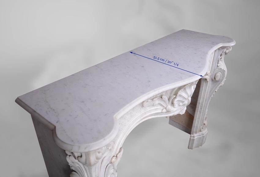 Belle cheminée de style Louis XV opulente en marbre Blanc de Carrare Belle cheminée de style Louis XV opulente en marbre Blanc de Carrare-12