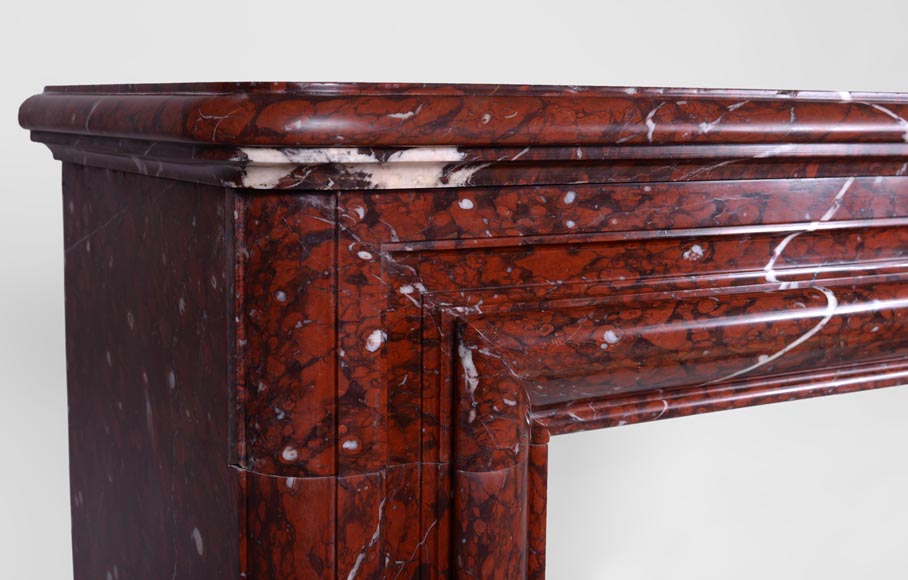 Cheminée ancienne de style Louis XIV en marbre Rouge Griotte avec son intérieur en fonte Cheminée ancienne de style Louis XIV en marbre Rouge Griotte avec son intérieur en fonte-3