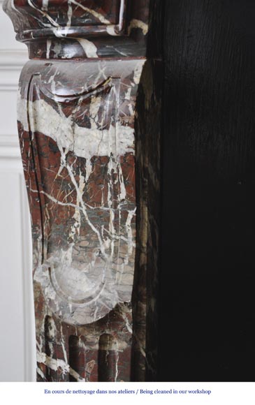 Belle cheminée ancienne de style Régence en marbre Campan Grand Mélange, XIXè siècle Belle cheminée ancienne de style Régence en marbre Campan Grand Mélange, XIXè siècle-6