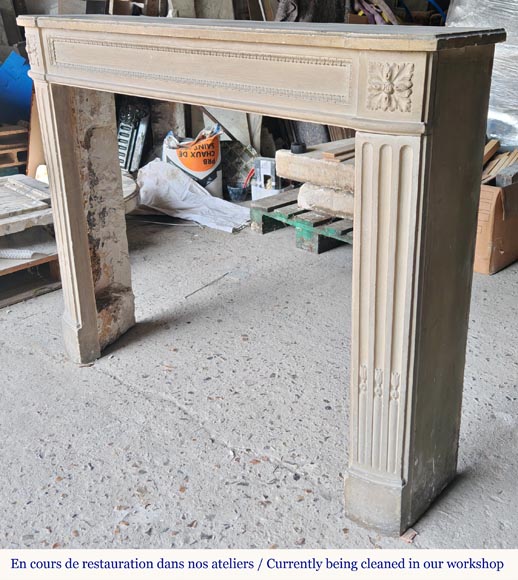 Cheminée de style Louis XVI en pierre Cheminée de style Louis XVI en pierre-6