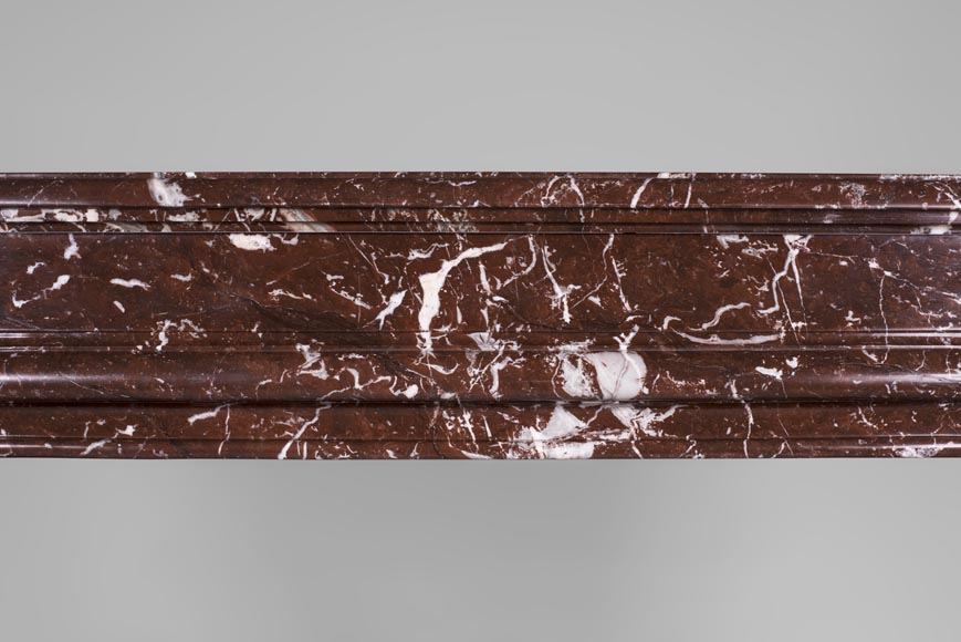 Cheminée ancienne de style Régence en marbre Rouge du Nord Cheminée ancienne de style Régence en marbre Rouge du Nord-1