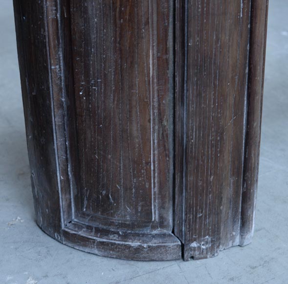 Grande cheminée ancienne en chêne de style Régence, 1ère moitié du XIXè siècle Grande cheminée ancienne en chêne de style Régence, 1ère moitié du XIXè siècle-4