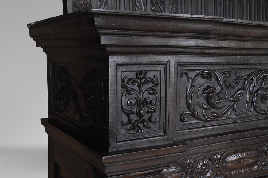 Cheminée ancienne de style Néo-Renaissance en chêne avec un portrait de femme Cheminée ancienne de style Néo-Renaissance en chêne avec un portrait de femme-6