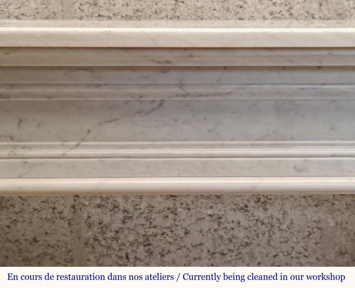 Cheminée de style Louis XVI en marbre de Carrare Cheminée de style Louis XVI en marbre de Carrare-1