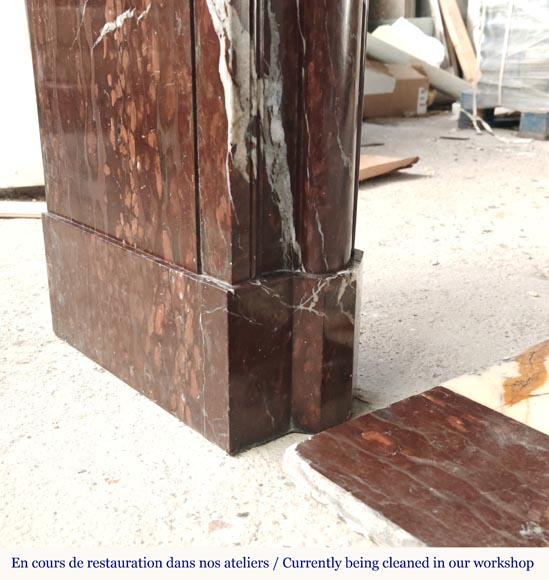 Cheminée de style Louis XIV à boudin en marbre Rouge Griotte Cheminée de style Louis XIV à boudin en marbre Rouge Griotte-3