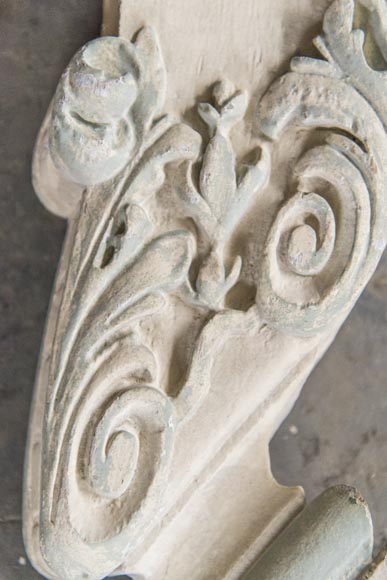 Ensemble de balustres d'escalier en bois sculpté peint Ensemble de balustres d'escalier en bois sculpté peint-4