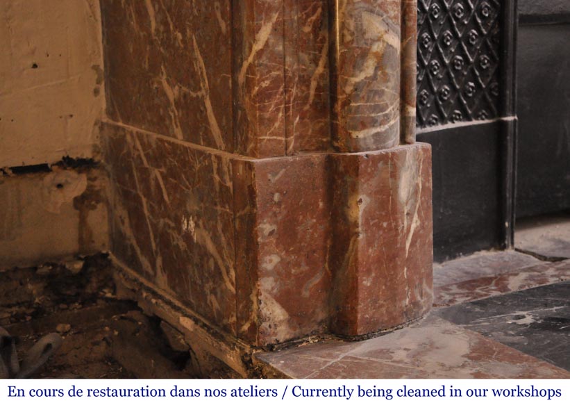 Cheminée ancienne de style Louis XIV, en marbre Rouge Royal Cheminée ancienne de style Louis XIV, en marbre Rouge Royal-4