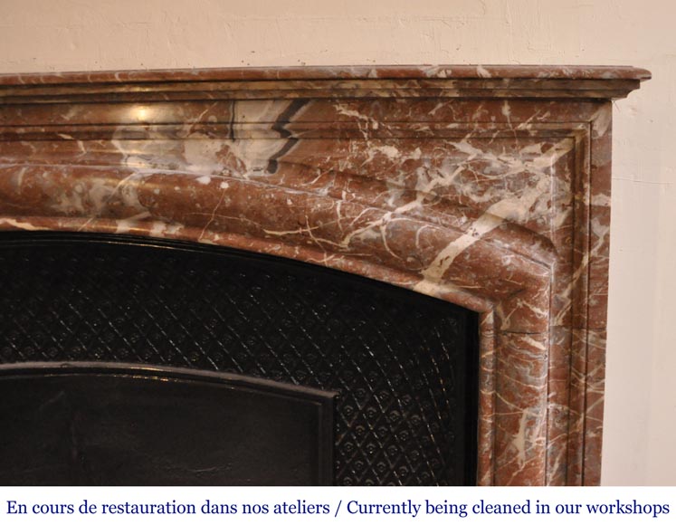 Cheminée ancienne de style Louis XIV, en marbre Rouge Royal Cheminée ancienne de style Louis XIV, en marbre Rouge Royal-6