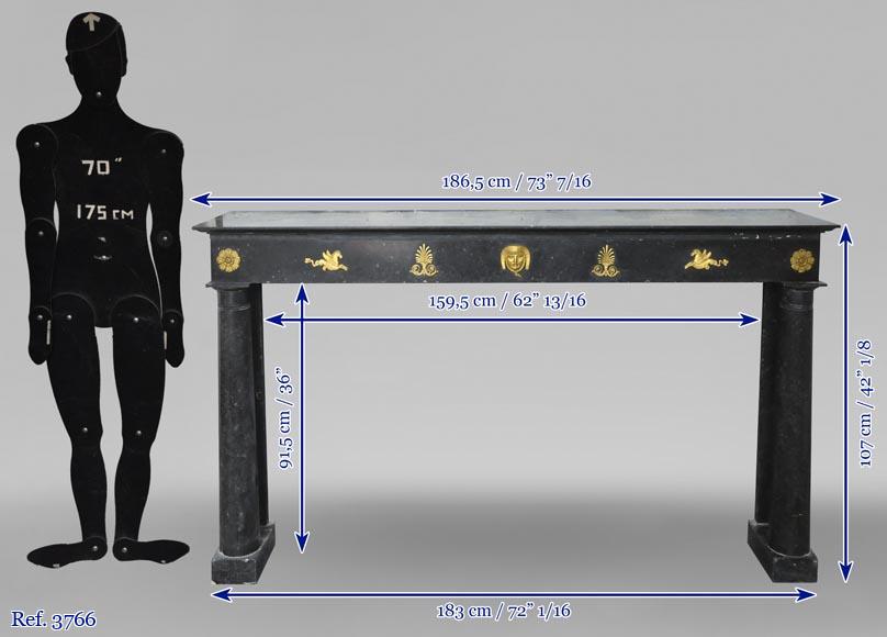 Cheminée Empire, en marbre noir, à ornements de bronze et colonnes détachées Cheminée Empire, en marbre noir, à ornements de bronze et colonnes détachées-11