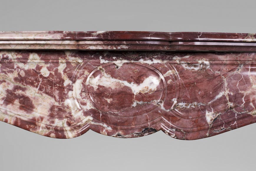 Cheminée ancienne de style Louis XV, Pompadour en marbre Fleur de Pêcher Cheminée ancienne de style Louis XV, Pompadour en marbre Fleur de Pêcher-1