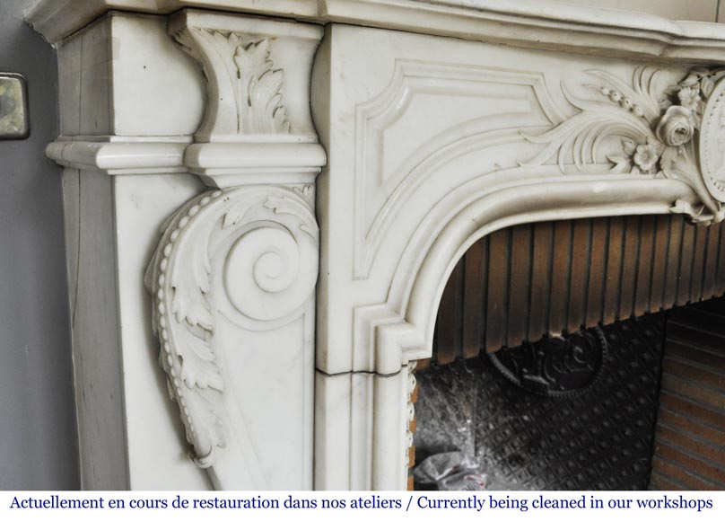 Cheminée ancienne Napoléon III en marbre demi statuaire, à décor de profil de femme dans un médaillon perlé Cheminée ancienne Napoléon III en marbre demi statuaire, à décor de profil de femme dans un médaillon perlé-7