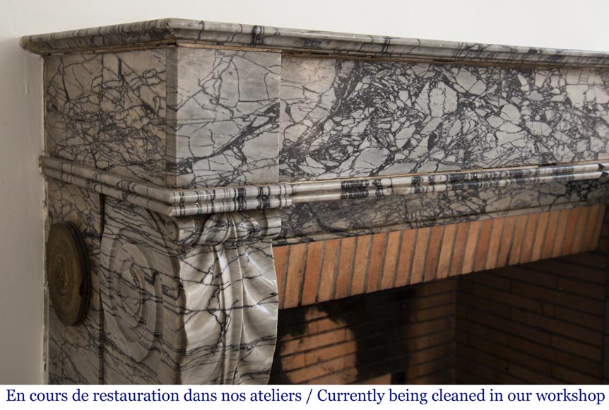 Cheminée ancienne de style Restauration en marbre Bleu Fleuri Cheminée ancienne de style Restauration en marbre Bleu Fleuri-3