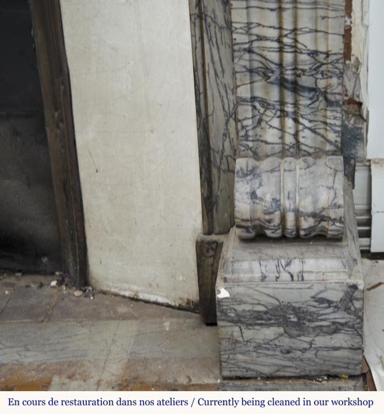 Cheminée ancienne de style Restauration en marbre Bleu Fleuri Cheminée ancienne de style Restauration en marbre Bleu Fleuri-7