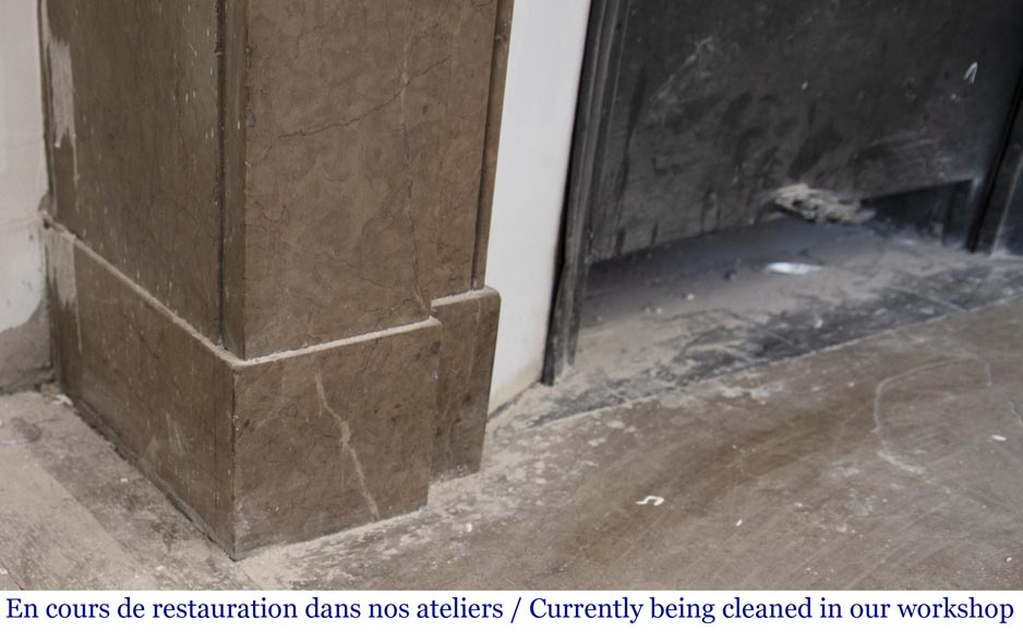 Cheminée ancienne de style Napoléon III en marbre à modillons Cheminée ancienne de style Napoléon III en marbre à modillons-4