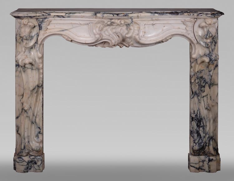 Cheminée ancienne de style Louis XV baroque en marbre Paonazzo Cheminée ancienne de style Louis XV baroque en marbre Paonazzo-0