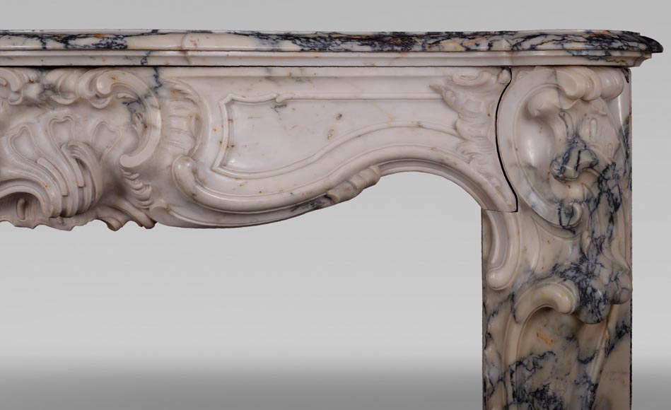Cheminée ancienne de style Louis XV baroque en marbre Paonazzo Cheminée ancienne de style Louis XV baroque en marbre Paonazzo-12