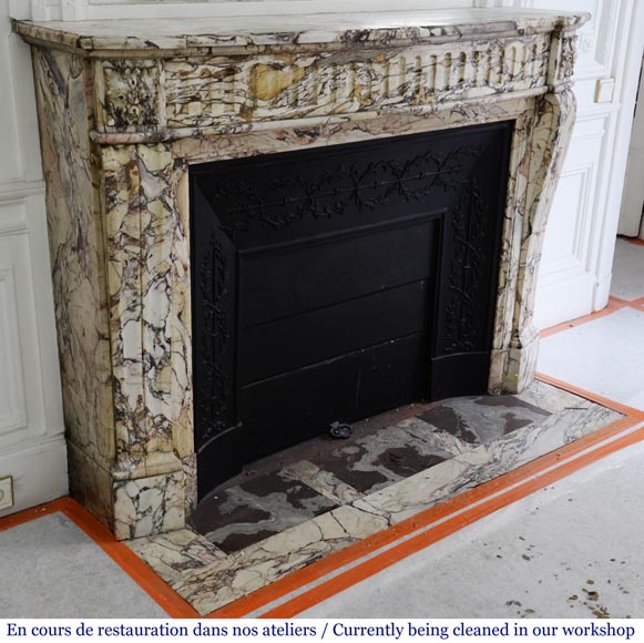 Cheminée ancienne de style Louis XVI en marbre Brèche Médicis Cheminée ancienne de style Louis XVI en marbre Brèche Médicis-2