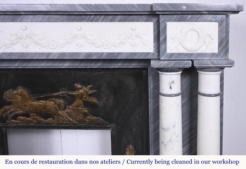 Cheminée de style Empire en marbre bleu turquin à colonnes en marbre statuaire Cheminée de style Empire en marbre bleu turquin à colonnes en marbre statuaire-9