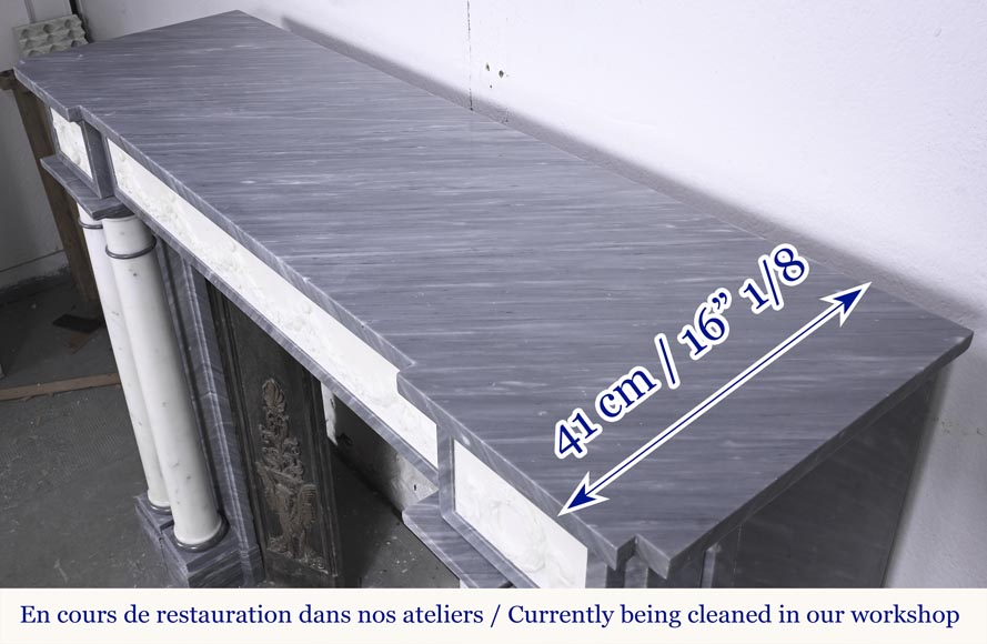 Cheminée de style Empire en marbre bleu turquin à colonnes en marbre statuaire Cheminée de style Empire en marbre bleu turquin à colonnes en marbre statuaire-12