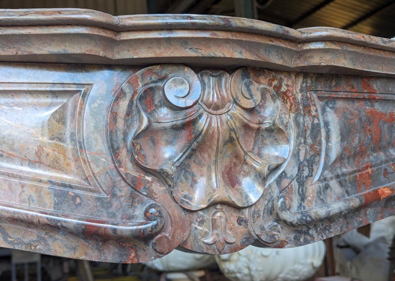 Cheminée de style Louis XV à trois coquilles en marbre Enjugerais Cheminée de style Louis XV à trois coquilles en marbre Enjugerais-2