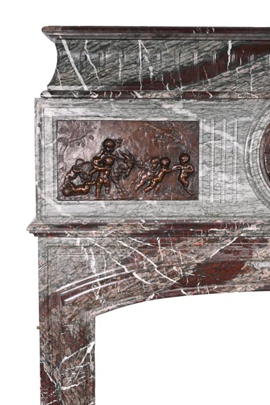 Cheminée en marbre Campan de style Louis XIV, bronzes (d’après CLODION) Cheminée en marbre Campan de style Louis XIV, bronzes (d’après CLODION)-3