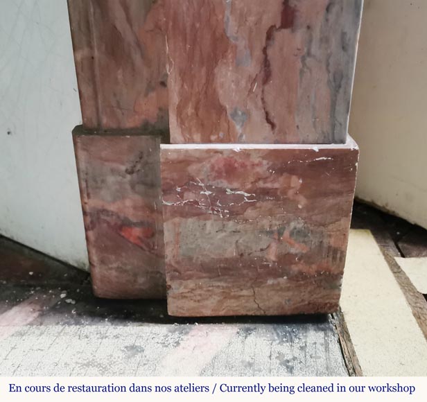 Cheminée Napoléon III en marbre Enjugerais à modillons Cheminée Napoléon III en marbre Enjugerais à modillons-7