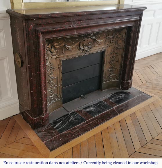 Grande cheminée ancienne de style Louis XIV en marbre Rouge Griotte Grande cheminée ancienne de style Louis XIV en marbre Rouge Griotte-2
