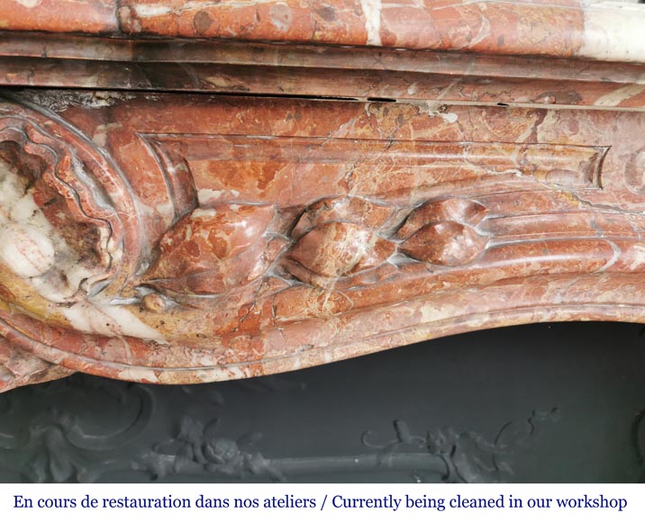 Cheminée de style Louis XV en brèche de Saint-Maximin Cheminée de style Louis XV en brèche de Saint-Maximin-3