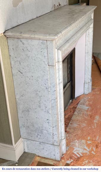 Cheminées de style Louis XIV en marbre de Carrare Cheminées de style Louis XIV en marbre de Carrare-1