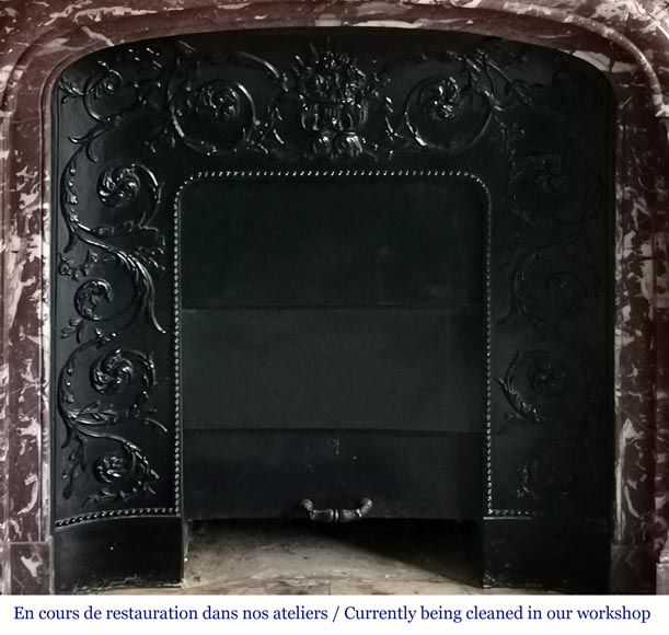 Cheminée de style Régence en marbre Rouge du nord Cheminée de style Régence en marbre Rouge du nord-8