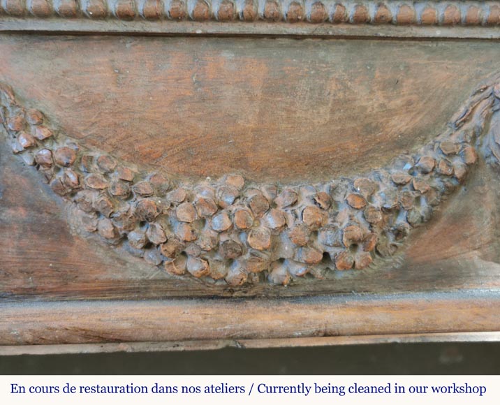 Rare cheminée en terre cuite de style Louis XVI à colonnes torses, début du XIXe siècle Rare cheminée en terre cuite de style Louis XVI à colonnes torses, début du XIXe siècle-3